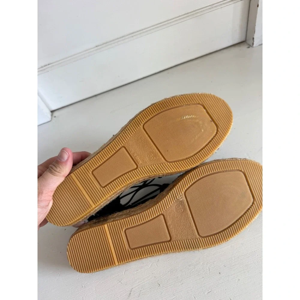 Toni Pons Nuria black suede espadrille sandals size 39 (their US8)